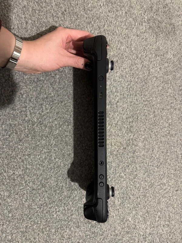 Valve Steam Deck (LCD Model) – Upgraded to 512GB NVMe SSD | Brand New thumbnail 3