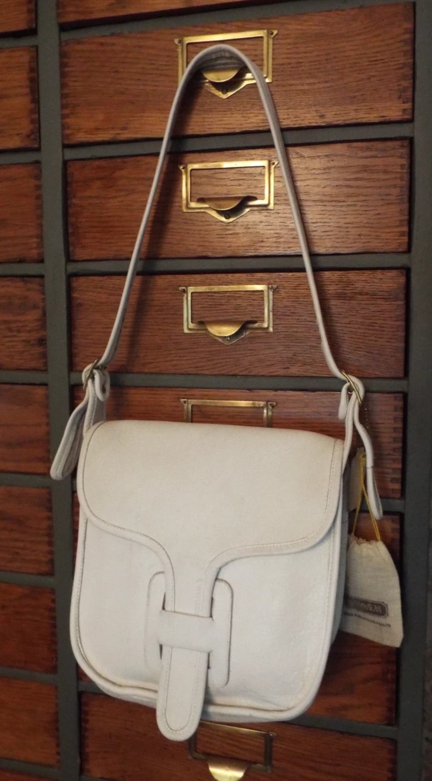 Vintage Bonnie Cashin Coach 1970's Leather Shoulder Bag NYC USA Rare White 70's thumbnail 1
