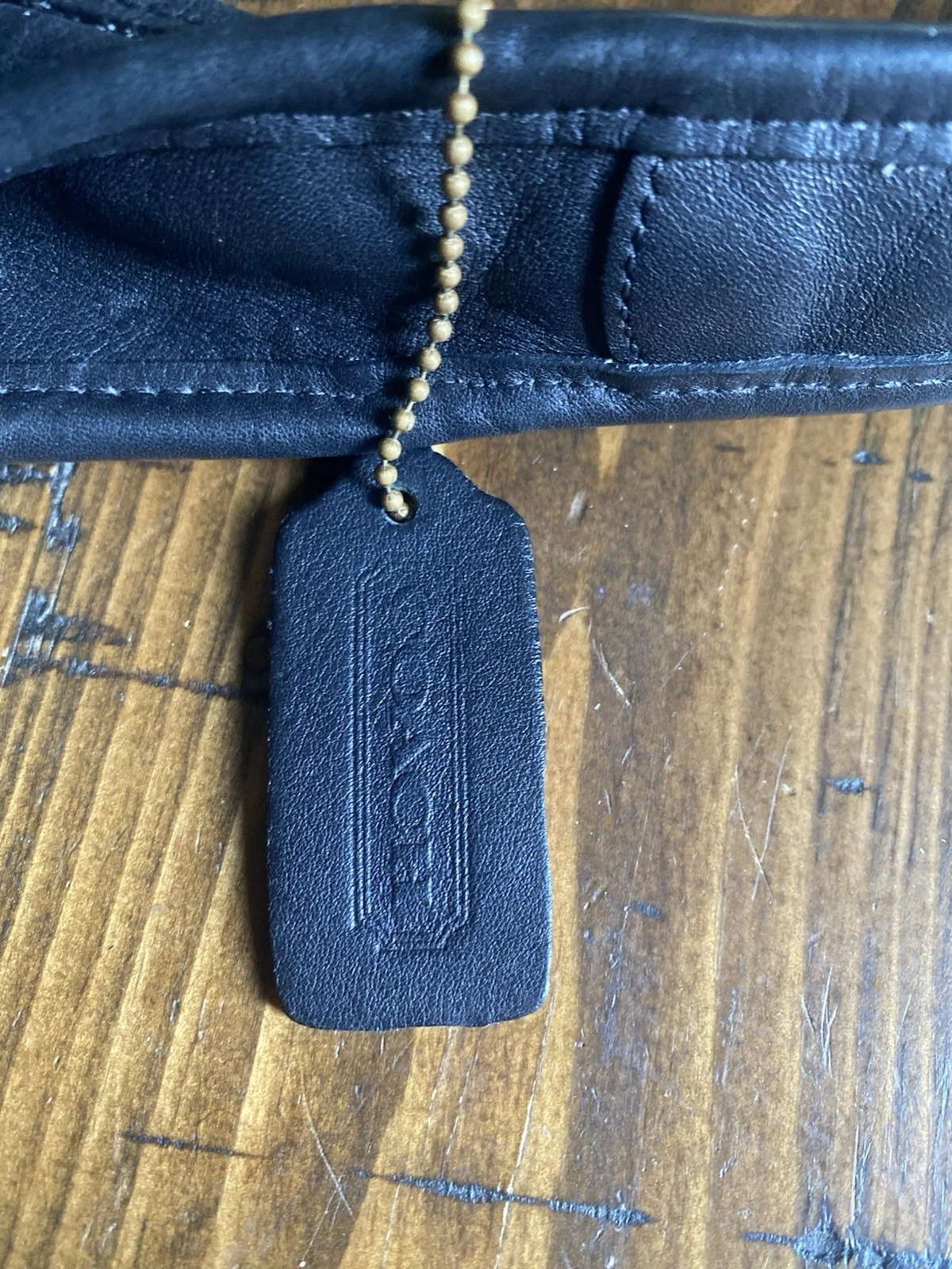 Vintage Coach Ergo 9033 Black Leather Shoulder Bag, VGUC thumbnail 3