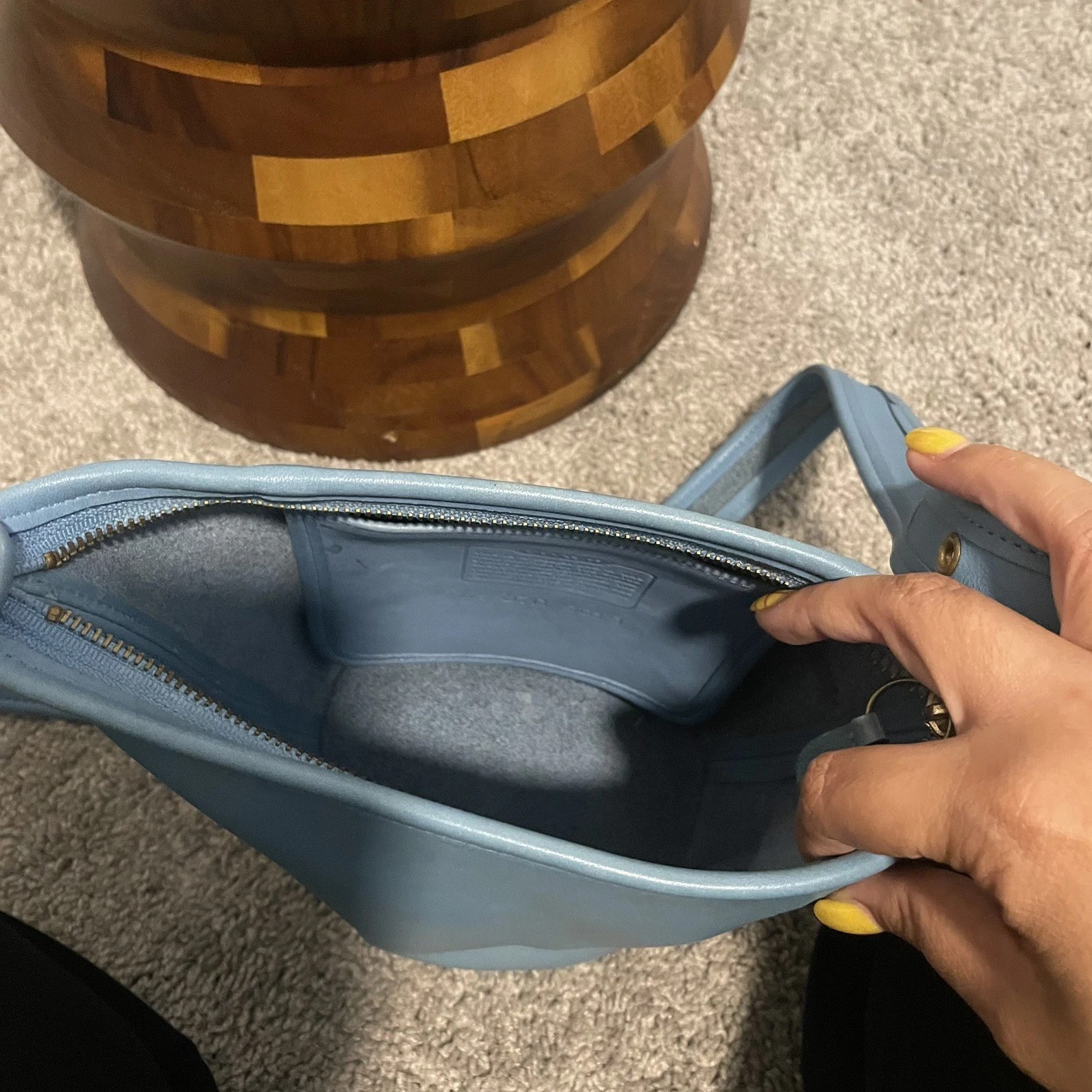 Vintage Coach Helen Legacy Periwinkle Blue Bucket Bag  thumbnail 4