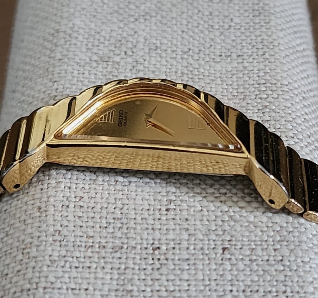 Vintage Seiko Rivoli Watch Women Half Moon Gold Asymmetrical New Battery thumbnail 4