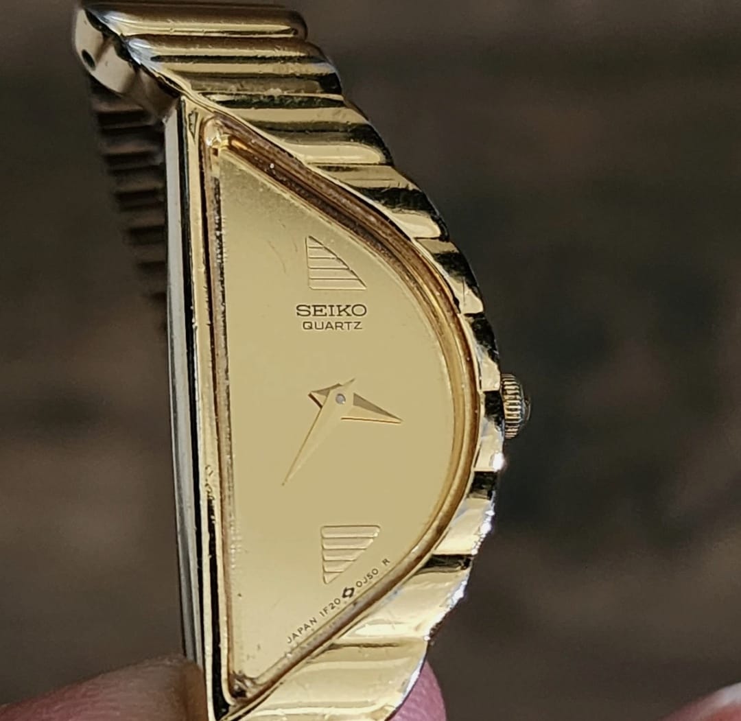 Vintage Seiko Rivoli Watch Women Half Moon Gold Asymmetrical New Battery thumbnail 6