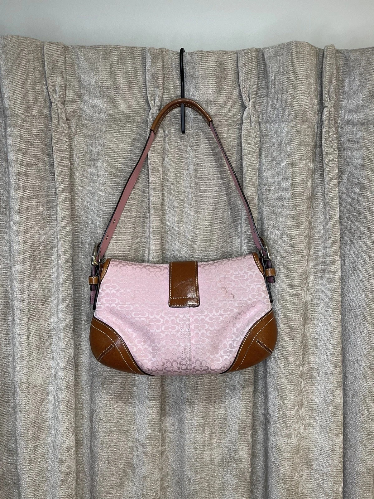 Vintage Y2K COACH Soho 6818 Light Pink Monogram Canvas Leather Shoulder Handbag thumbnail 7