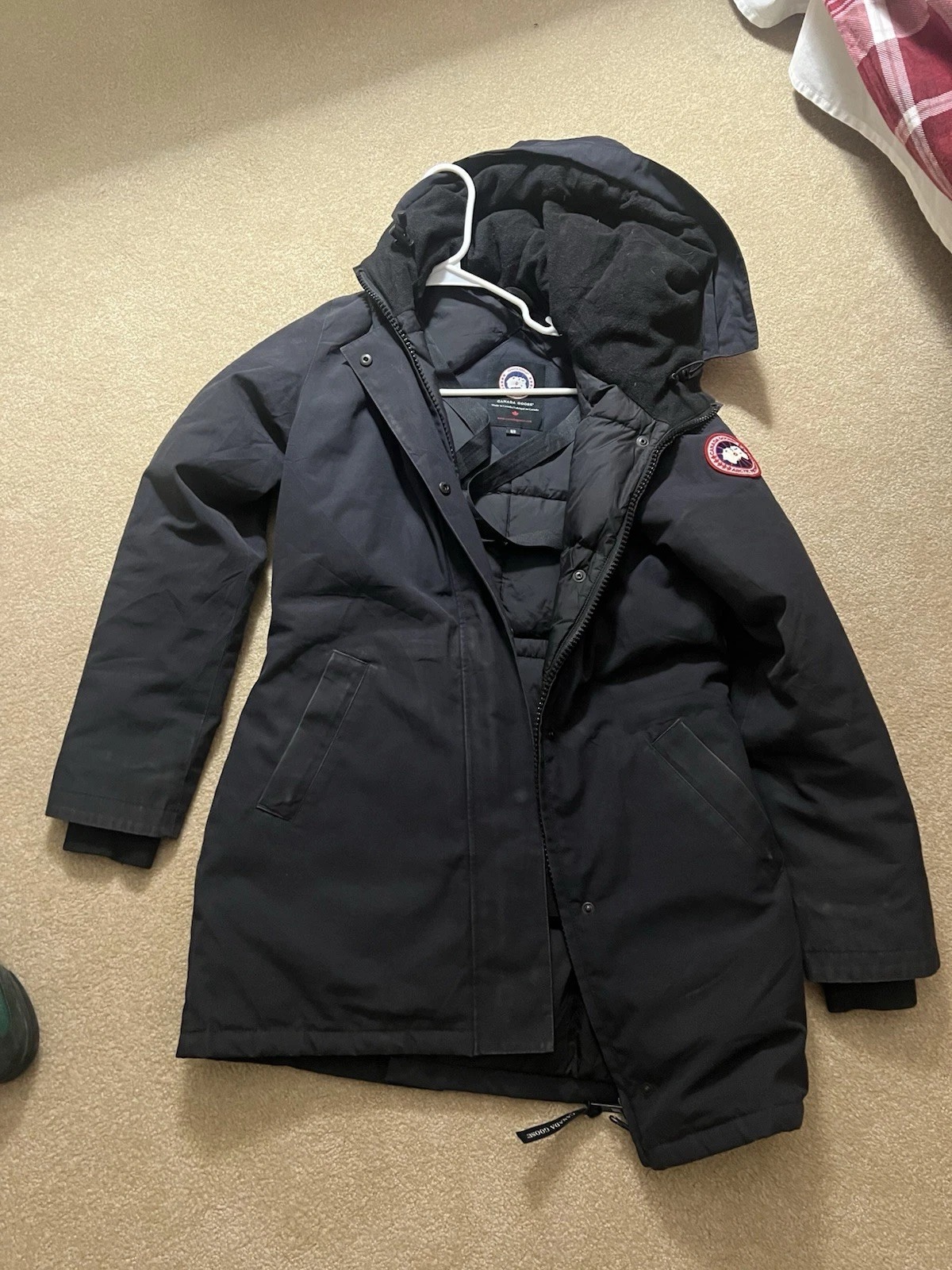 Womans Canada Goose Black Parka thumbnail 1