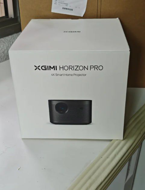 XGIMI Horizon Pro – 4K Android TV Projector thumbnail 2